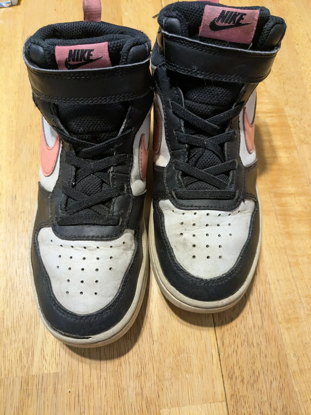 Nike Kids High-Top Sneakers in Black, White & Pink